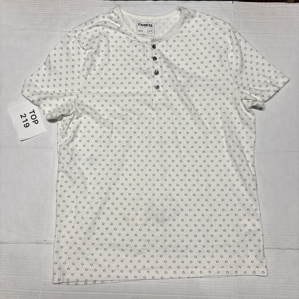 Express Men's XL White Short Sleeve Henley Shirt Polka Dot Stretch Cotton